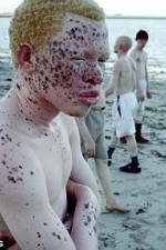 Смотреть Albino United онлайн бесплатно.