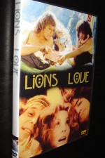 Смотреть Lions Love онлайн бесплатно.