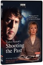 Watch Shooting the Past kostenlos online.