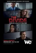 Смотреть The Divide онлайн бесплатно.